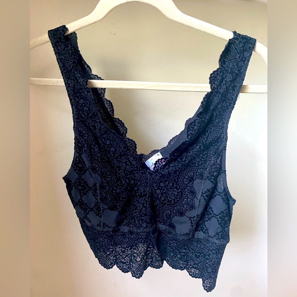 Intimately by Free People Black Lacey Tank Sz M
